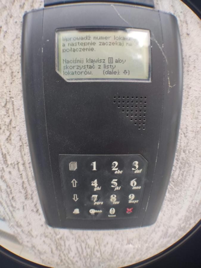 3030 Jana Spychalskiego 32 - Tanie Pokoje W Apartamencie - Samodzielne Zameldowanie - Self Check In Poznan Exterior foto