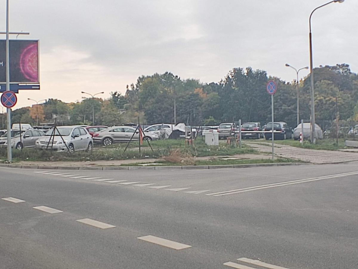3030 Jana Spychalskiego 32 - Tanie Pokoje W Apartamencie - Samodzielne Zameldowanie - Self Check In Poznan Exterior foto